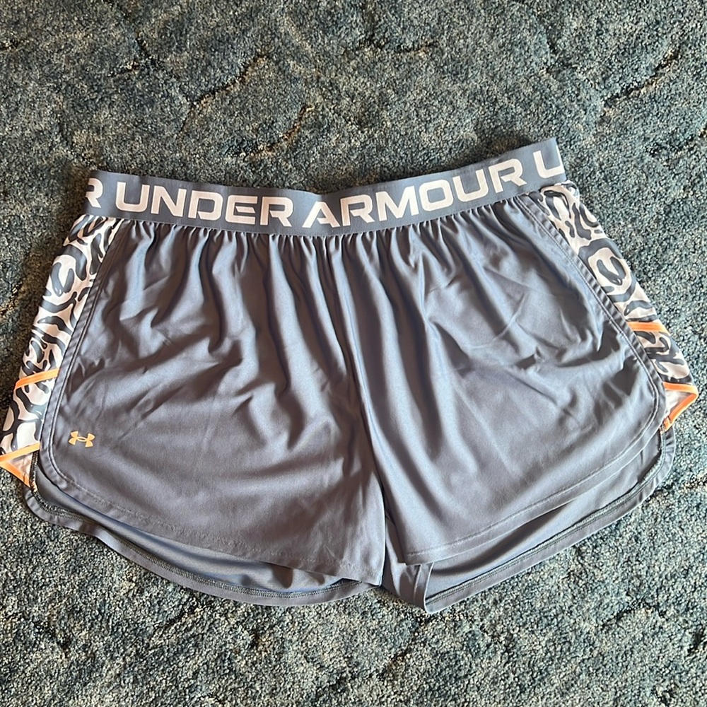 Under armor 3x Women’s shorts